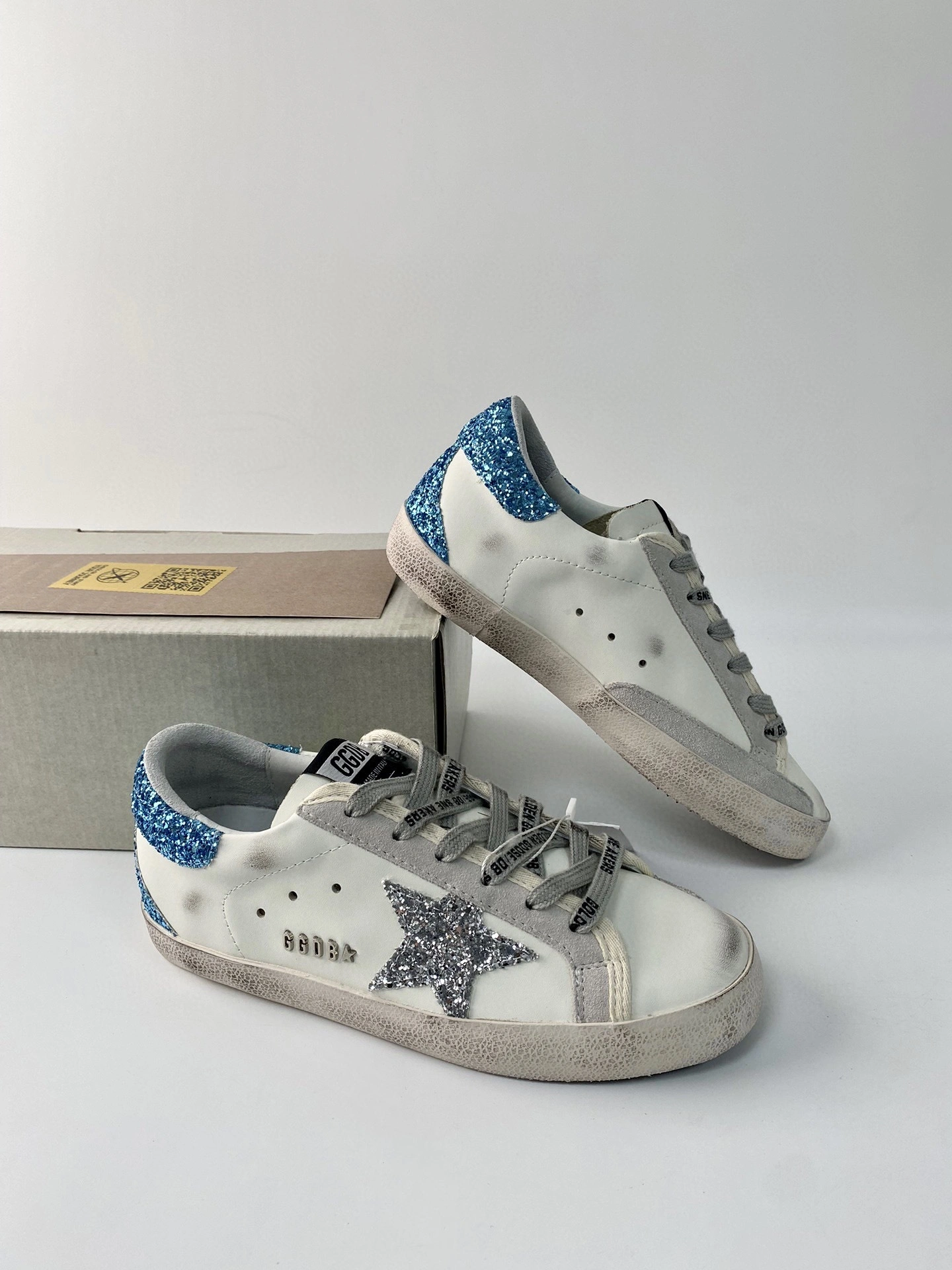 OOBB-- GWF00102.F004767.11549 cowhide item:D-X018B2811S